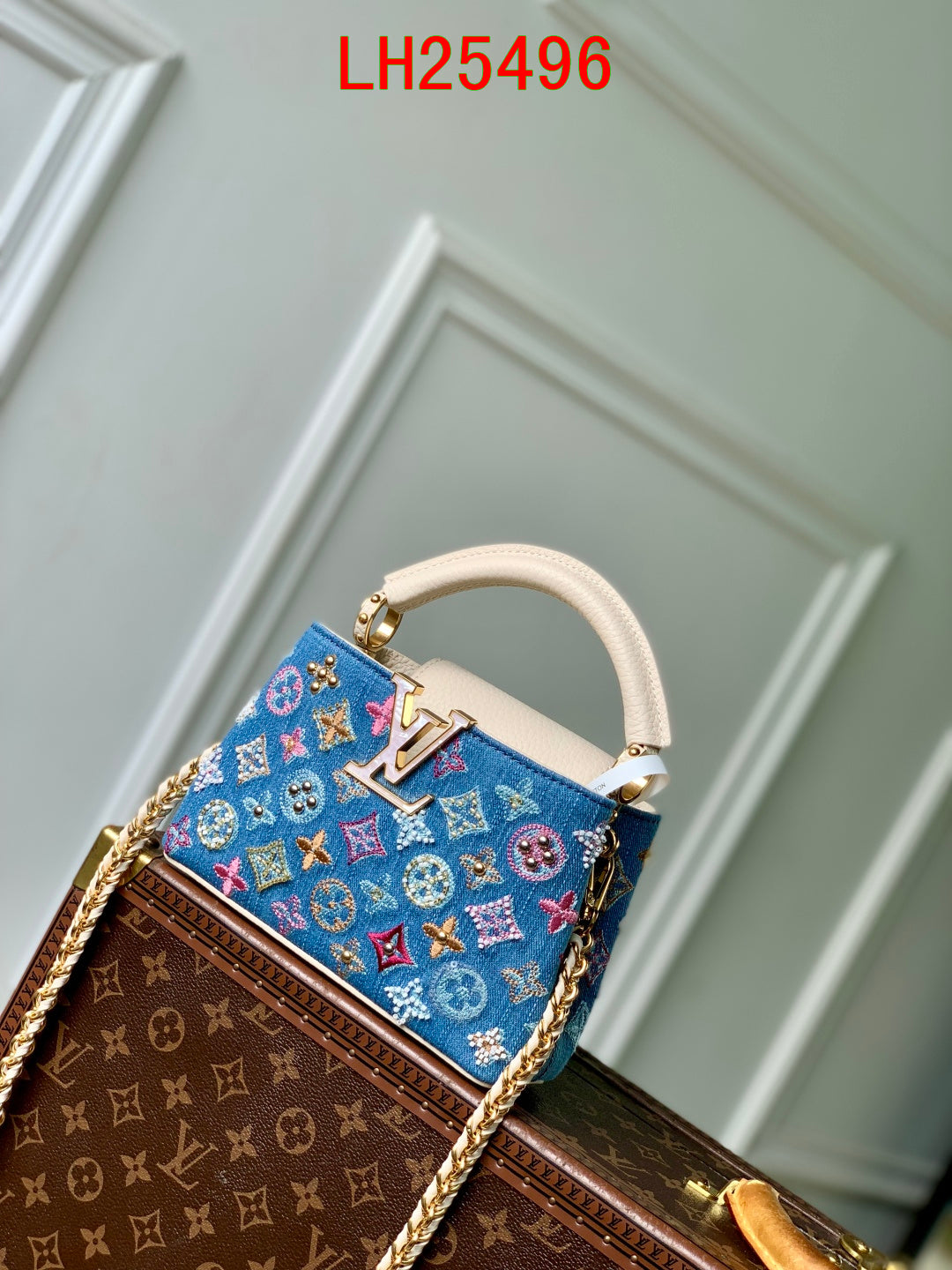 Louis Vuitton Capucines Mini  in Monogram denim