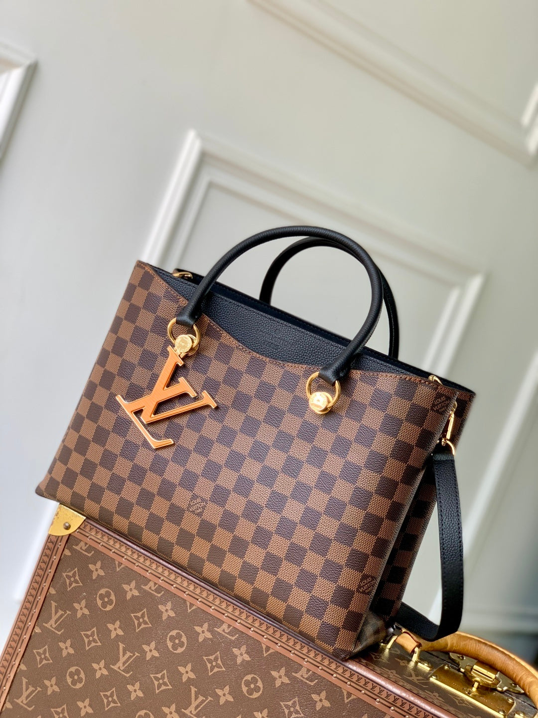 Louis Vuitton Riverside Tote bag