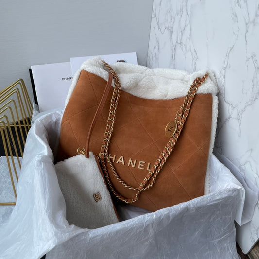 Chanel 22 Mouton bag