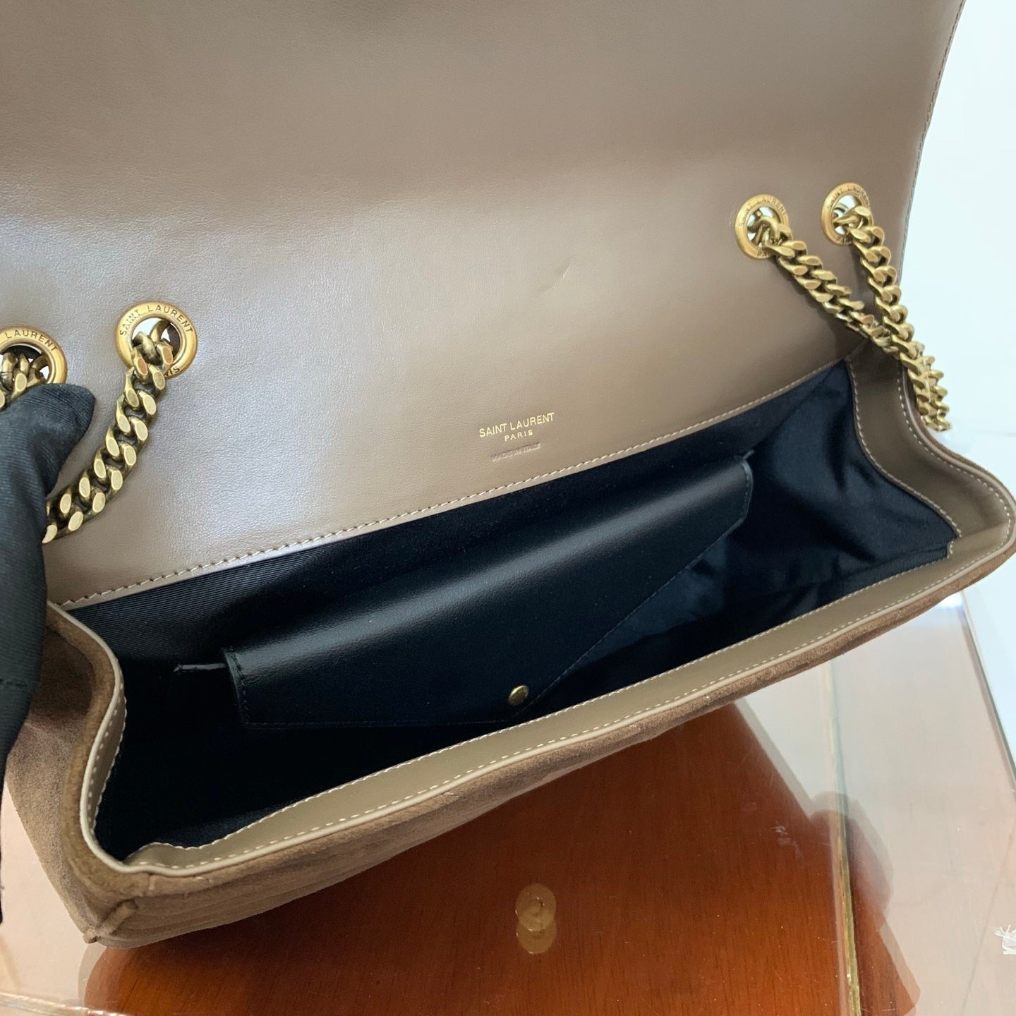 YSL LOULOU large in MATELASSÉ suede