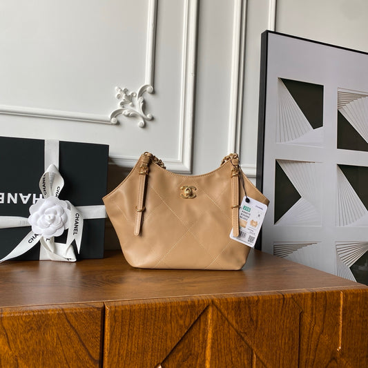 Chanel Vannity Cruise bag