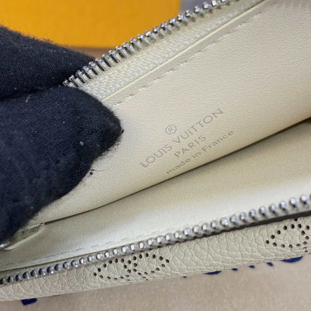 Louis Vuitton Recto Verso Mahina leather