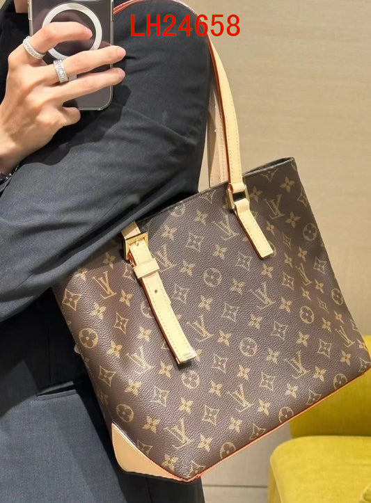 Louis Vuitton Piano bag