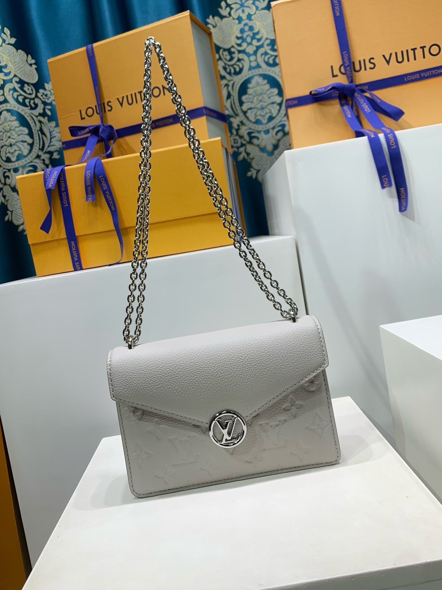 Louis Vuitton Wallet On Chain Rosy