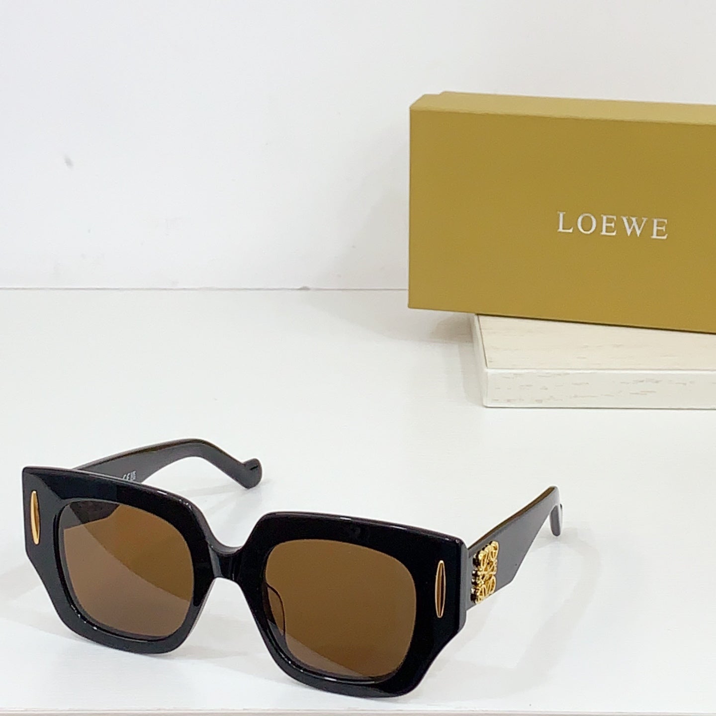 Loewe Sunglasses