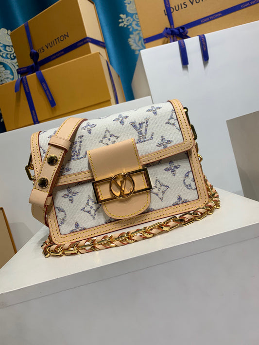 Louis Vuitton Mini Dauphine