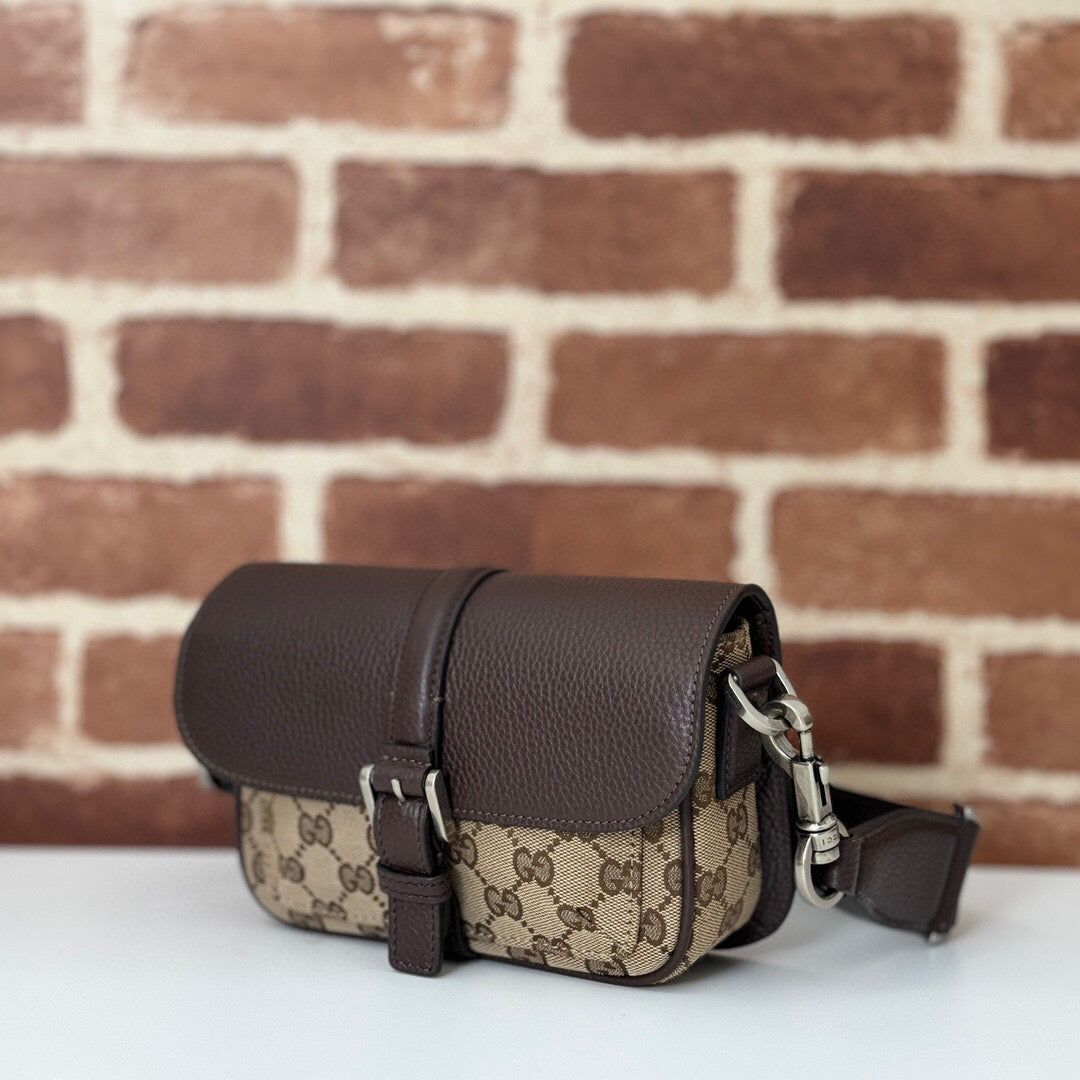 Gucci Bi-colour GG super mini bag