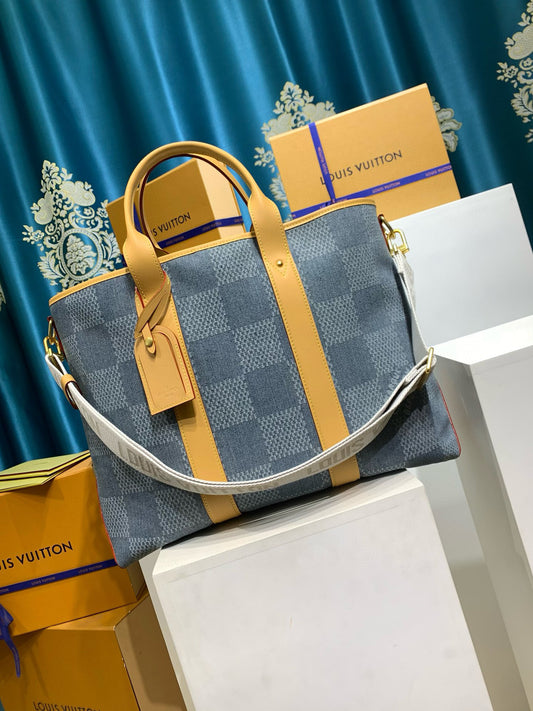 Louis Vuitton Weekend Tote Denim bag