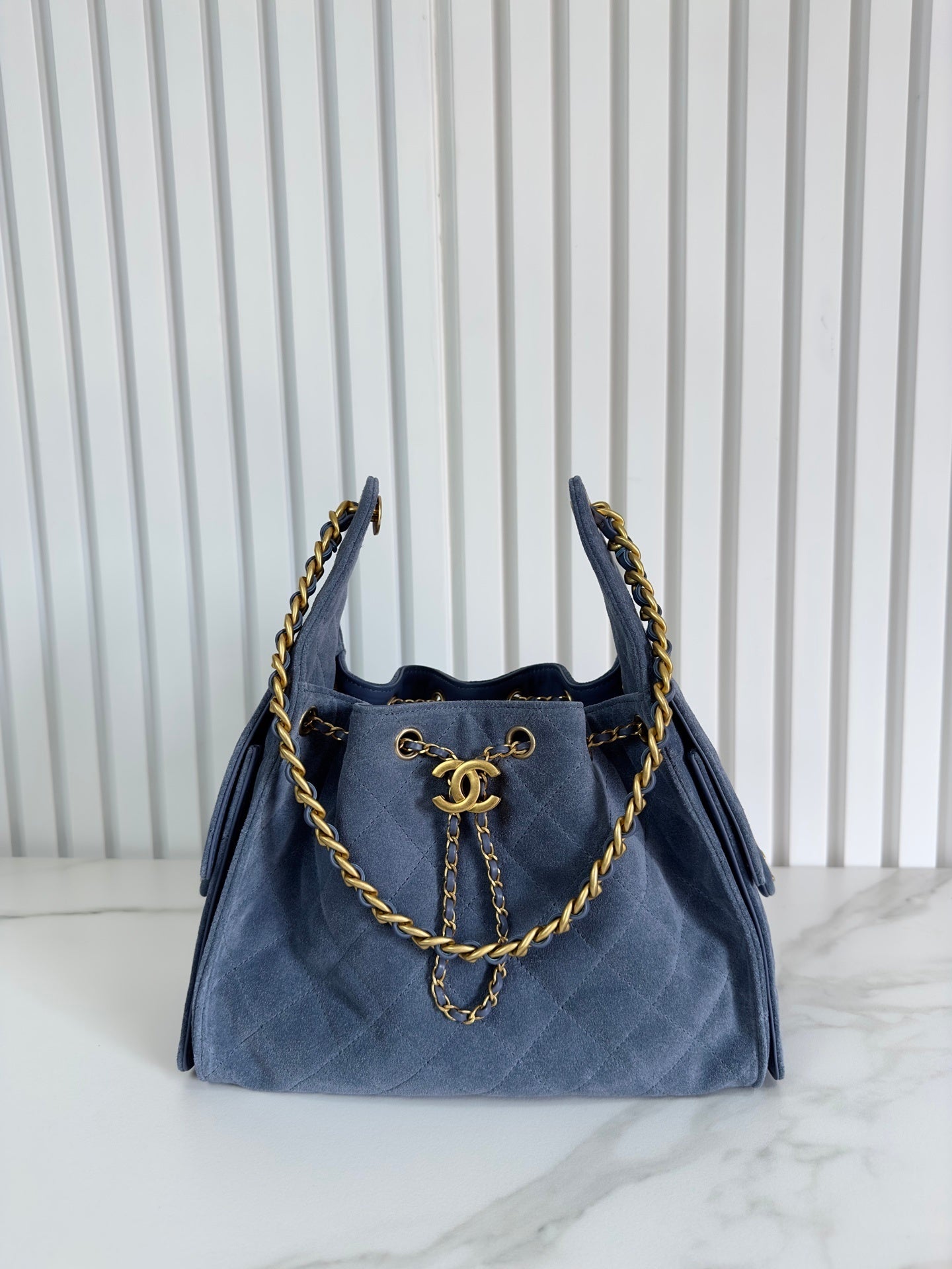 Chanel Small Hobo 25 Suede bag