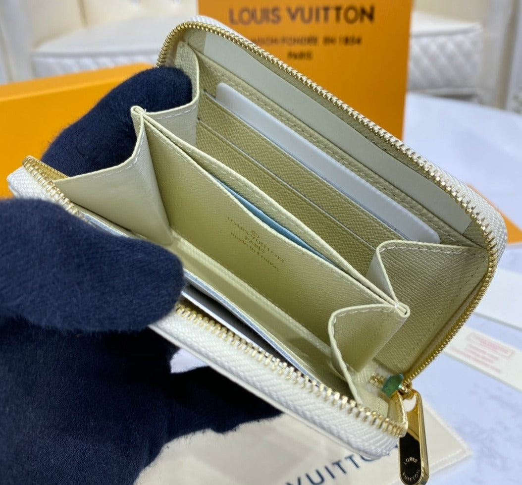 Louis Vuitton Zippy Coin Purse/Wallet