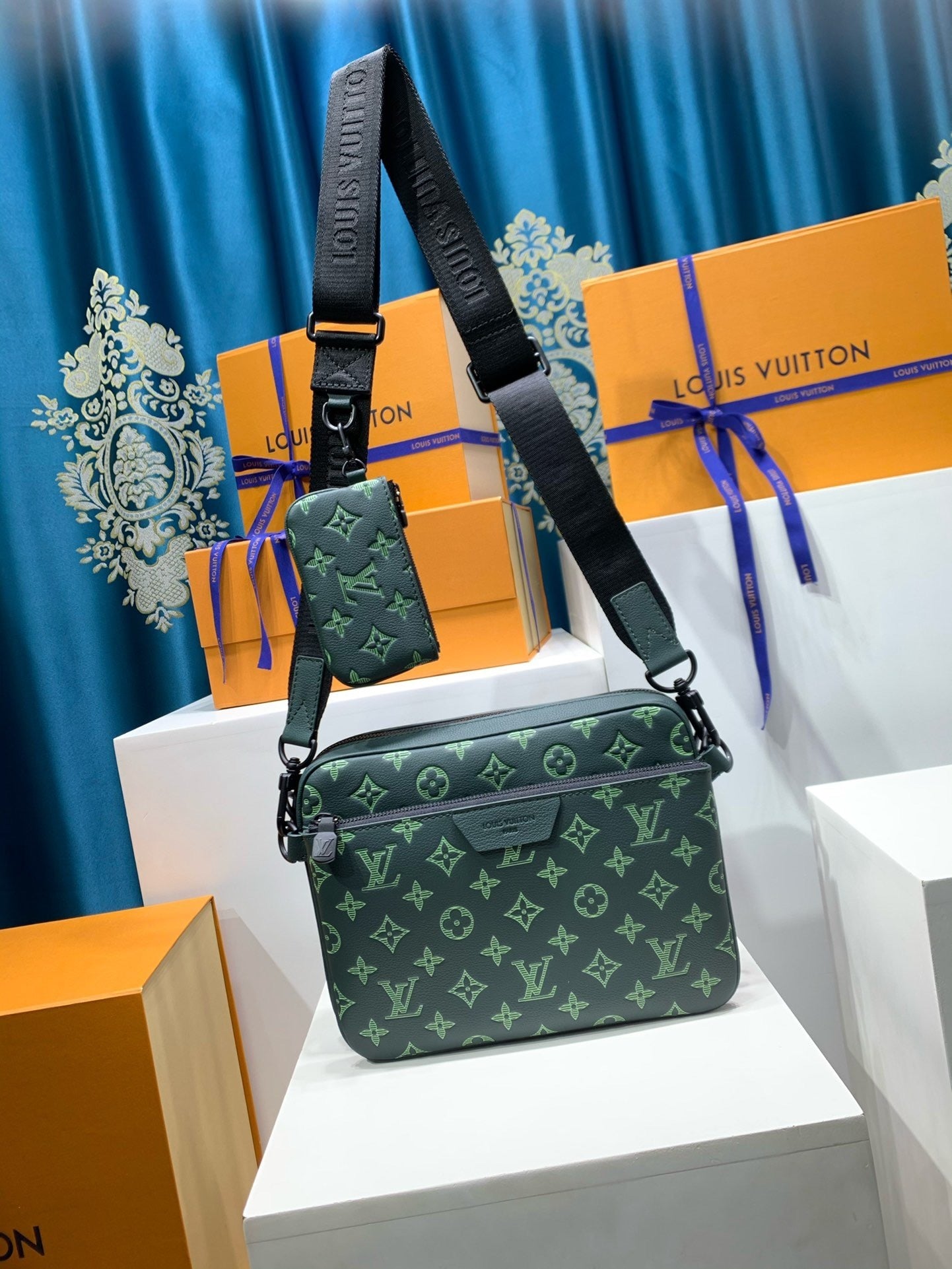 Louis Vuitton Trio Messenger Monogram Shadow