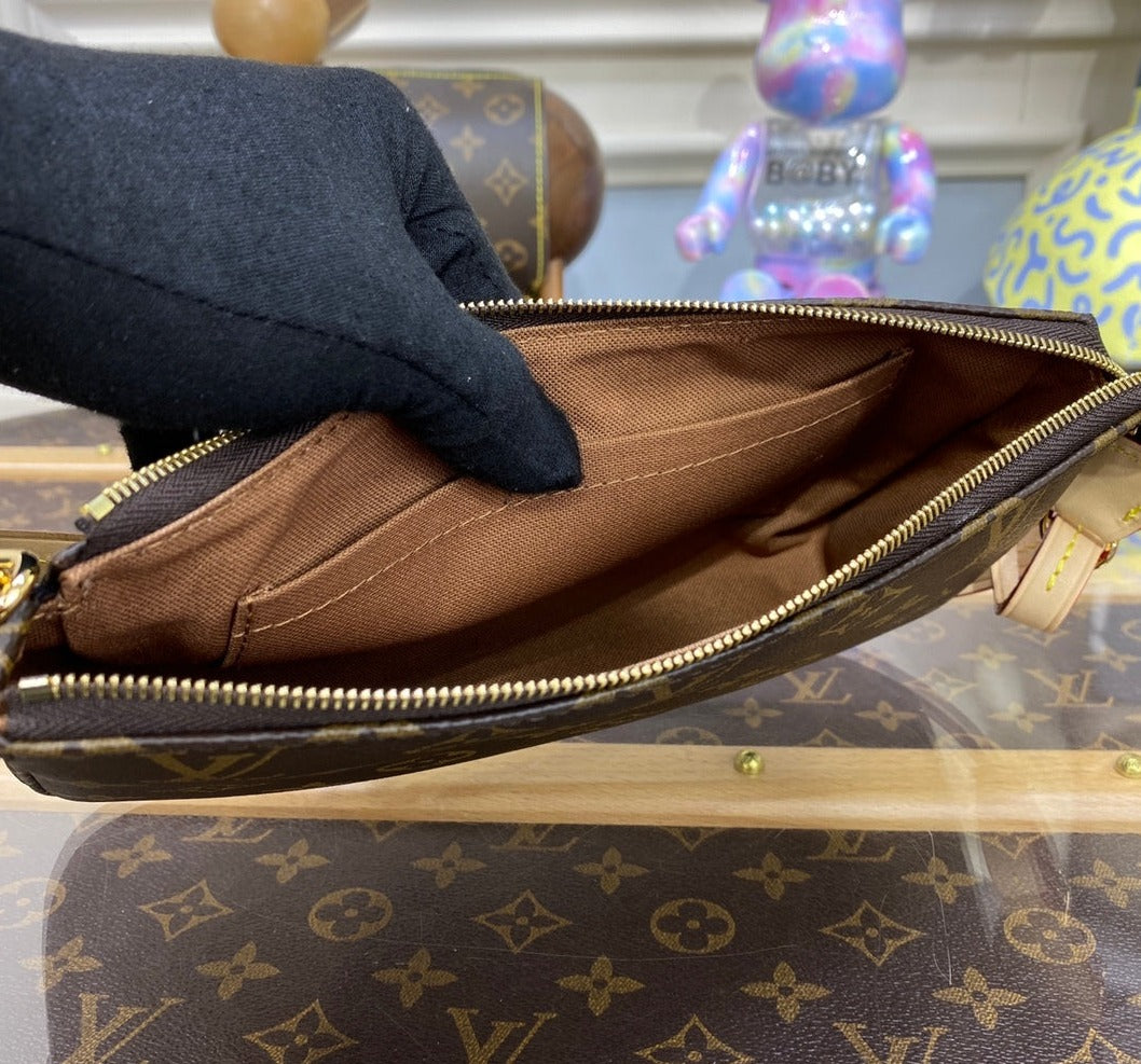 Louis Vuitton Pochette Accessoires