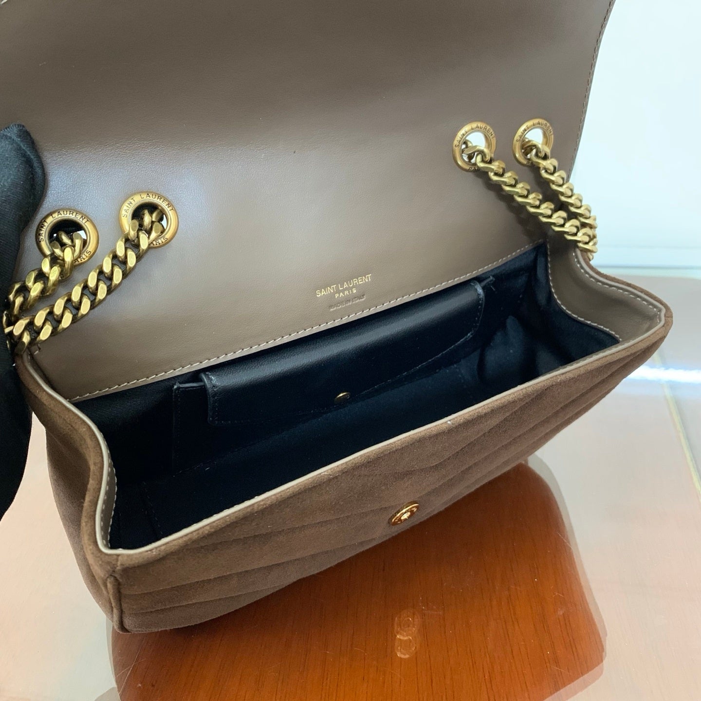 YSL LOULOU small in MATELASSÉ suede