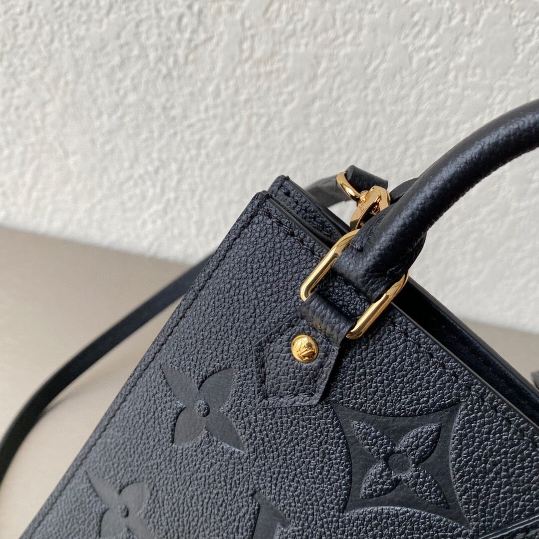 Louis Vuitton Petit Sac Plat Empreinte, Bicolor leather