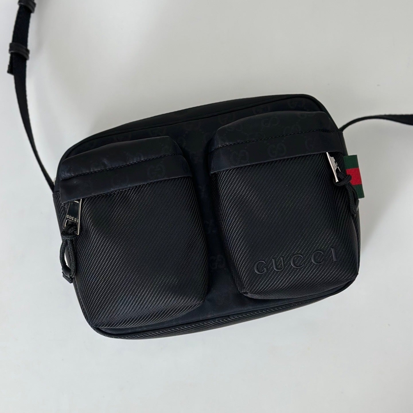 Gucci Nexus small crossbody bag