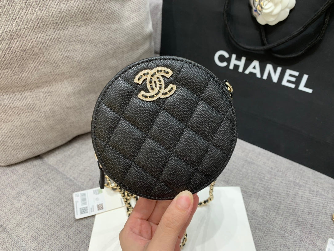 Chanel Round leather bag