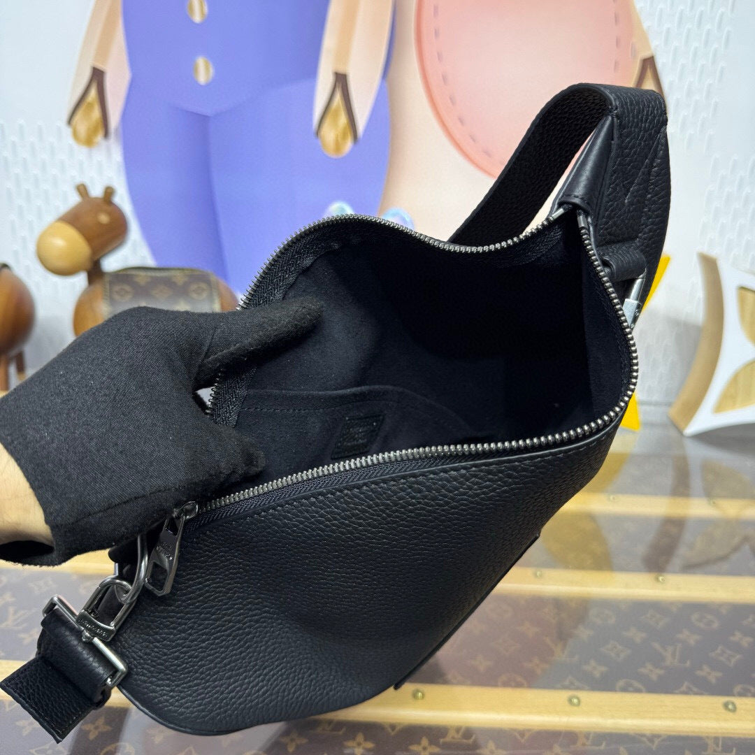 Louis Vuitton Delta Slingbag