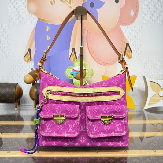 Louis Vuitton Baggy Denim bag