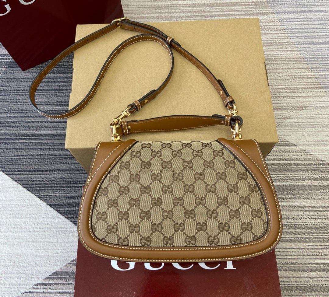 Gucci Blondie Medium shoulder bag