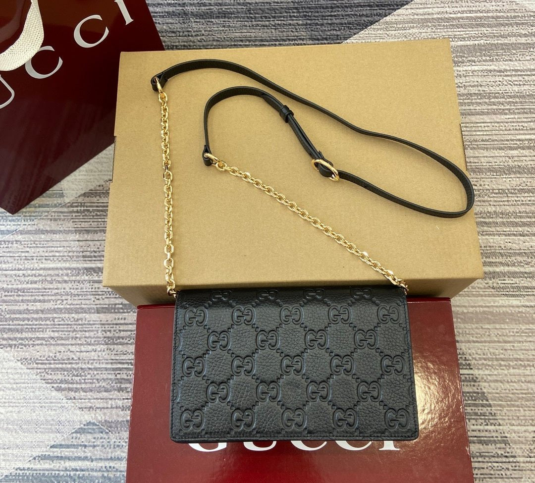 Gucci GG Emblem super mini shoulder bag