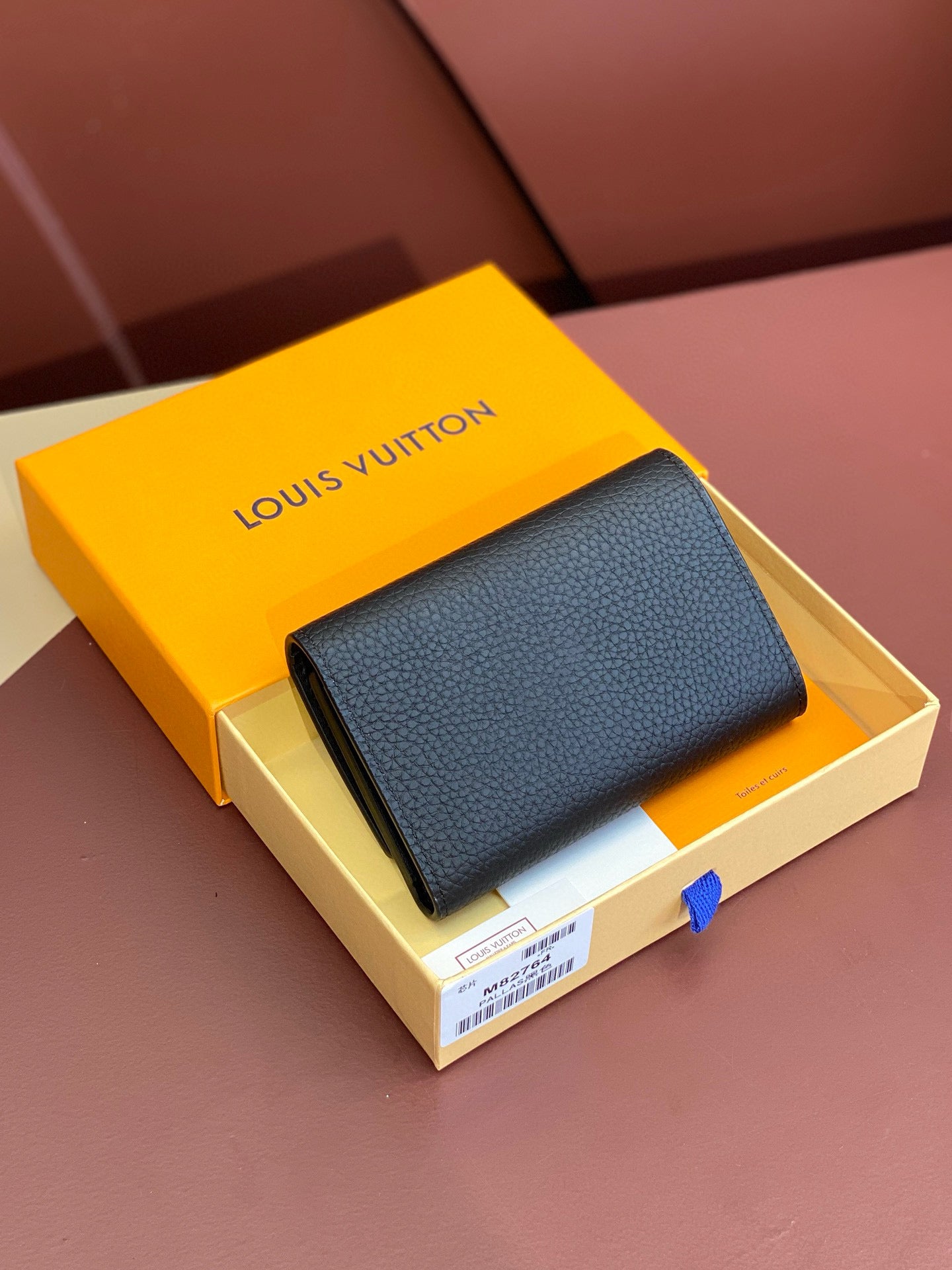 Louis Vuitton Capucines Compact Wallet