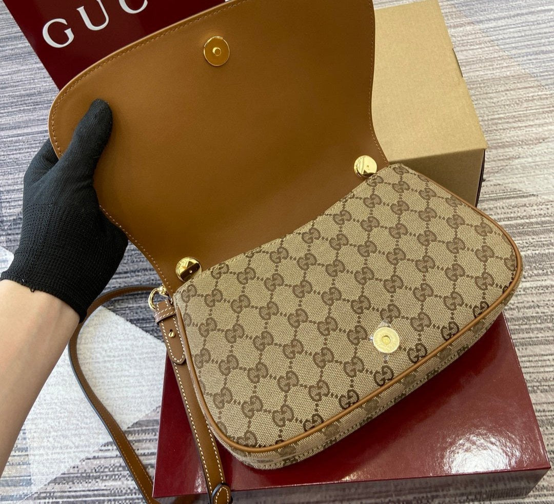 Gucci Blondie Medium shoulder bag