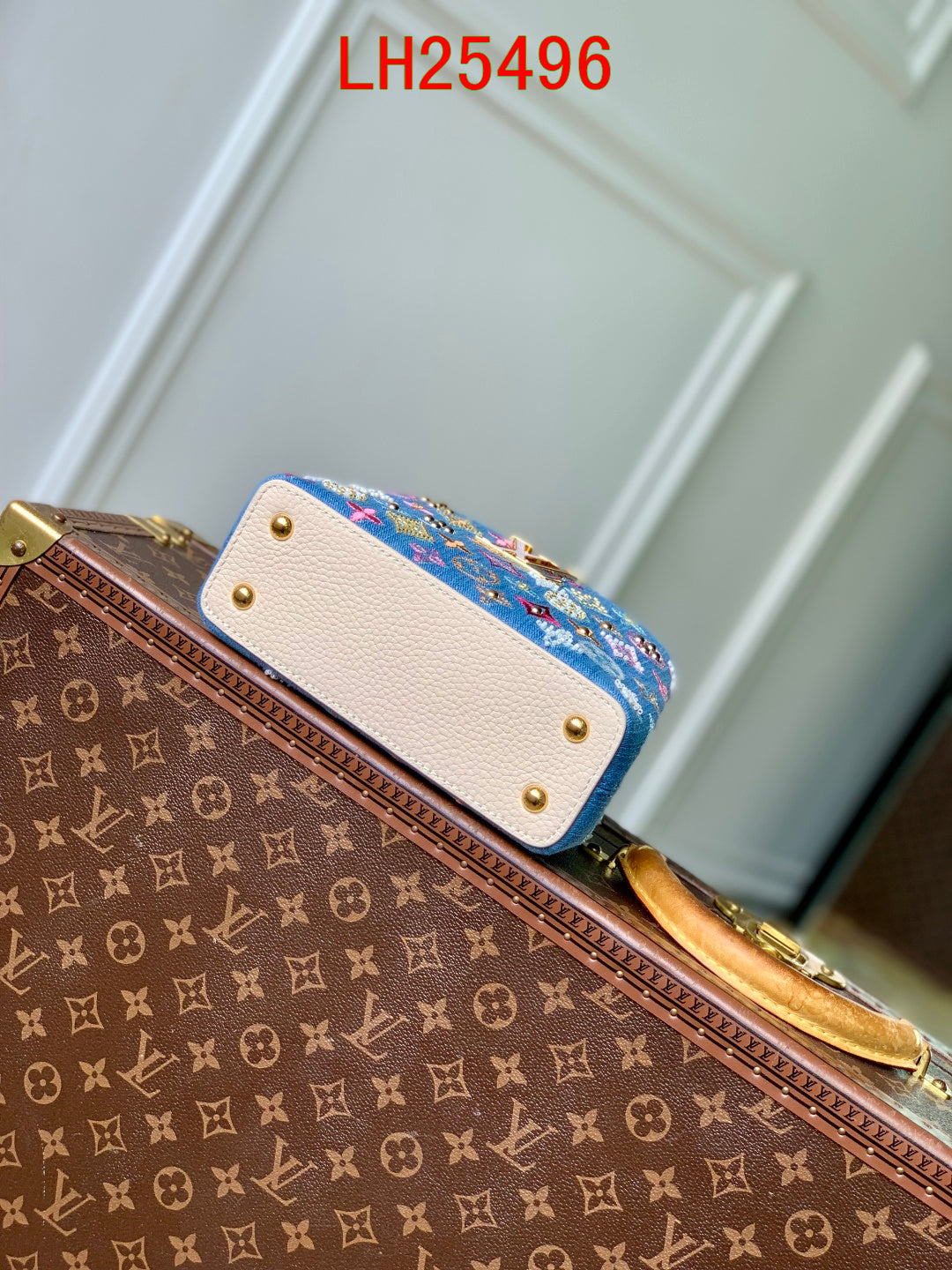 Louis Vuitton Capucines Mini  in Monogram denim