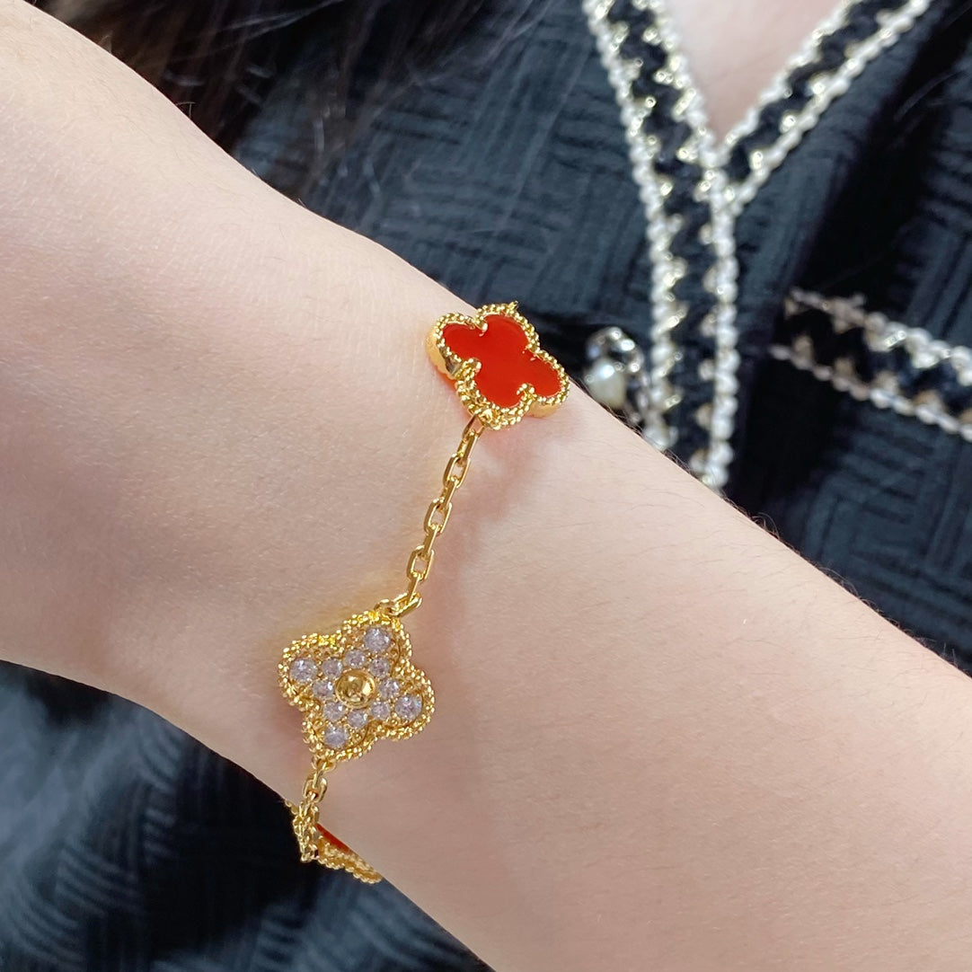 Van Cleef & Arpels bracelet