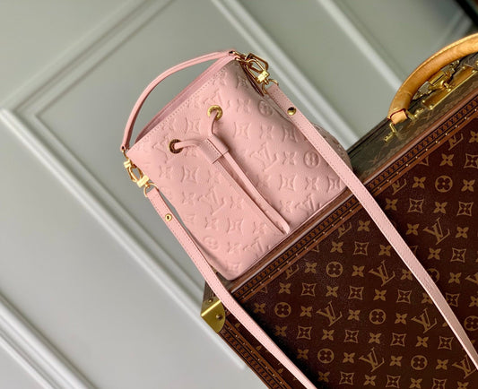 Louis Vuitton Néonoé BB