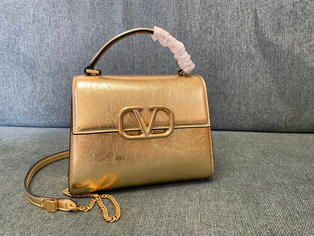 Valentino GARAVANI VSling top handle bag