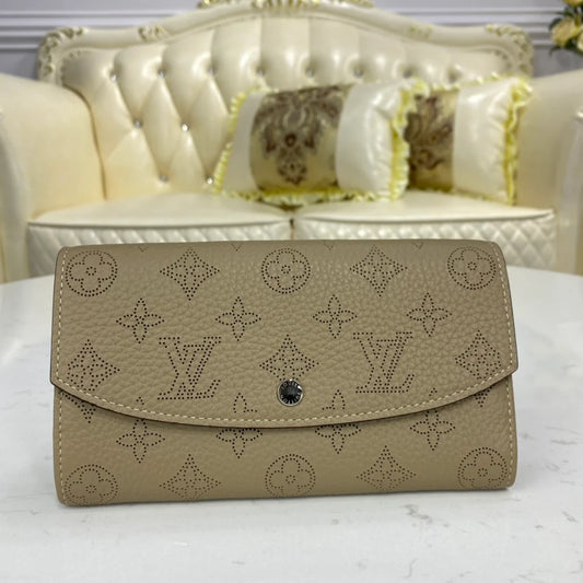 Louis Vuitton Iris Wallet Mahina leather