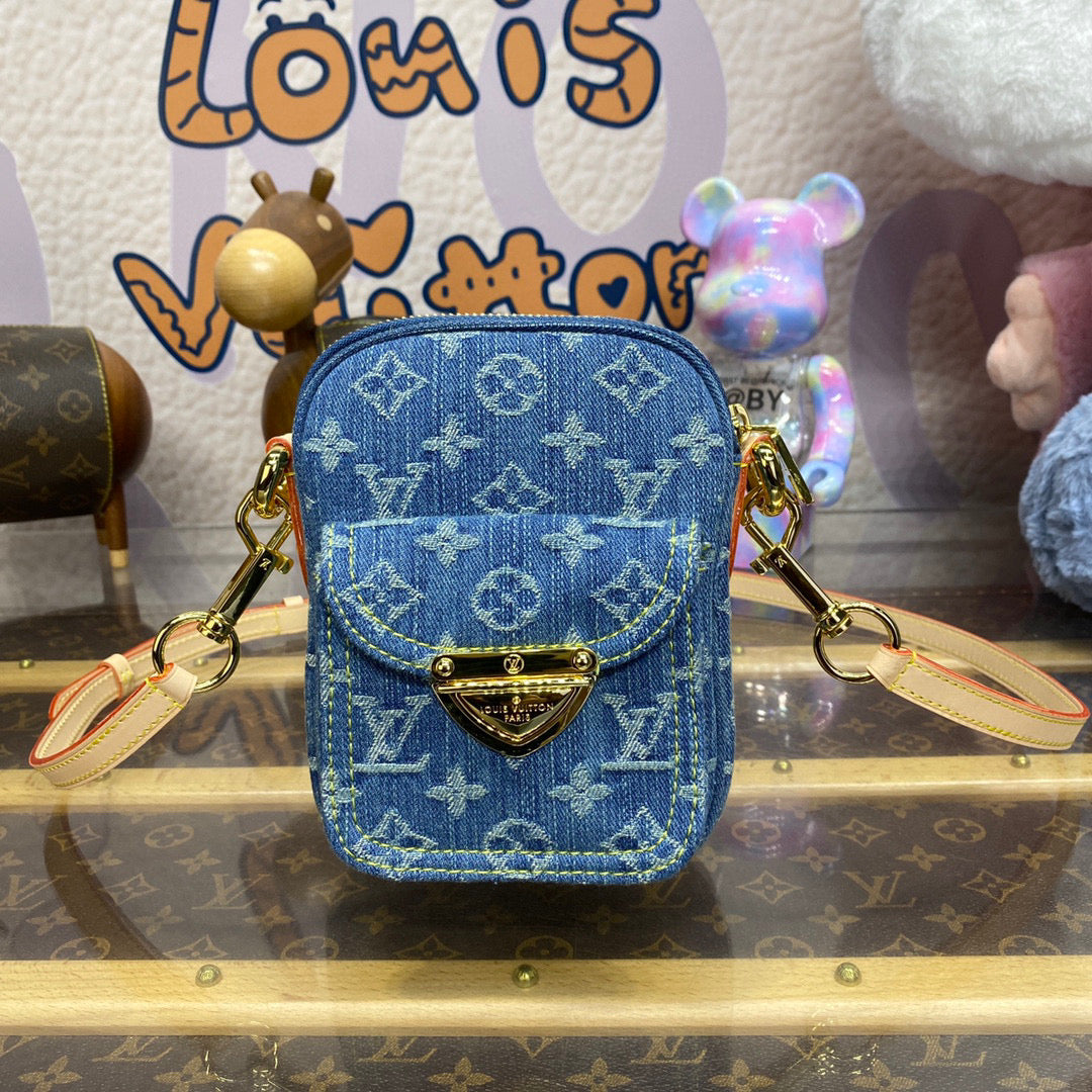 Louis Vuitton Fairfax Pochette Denim