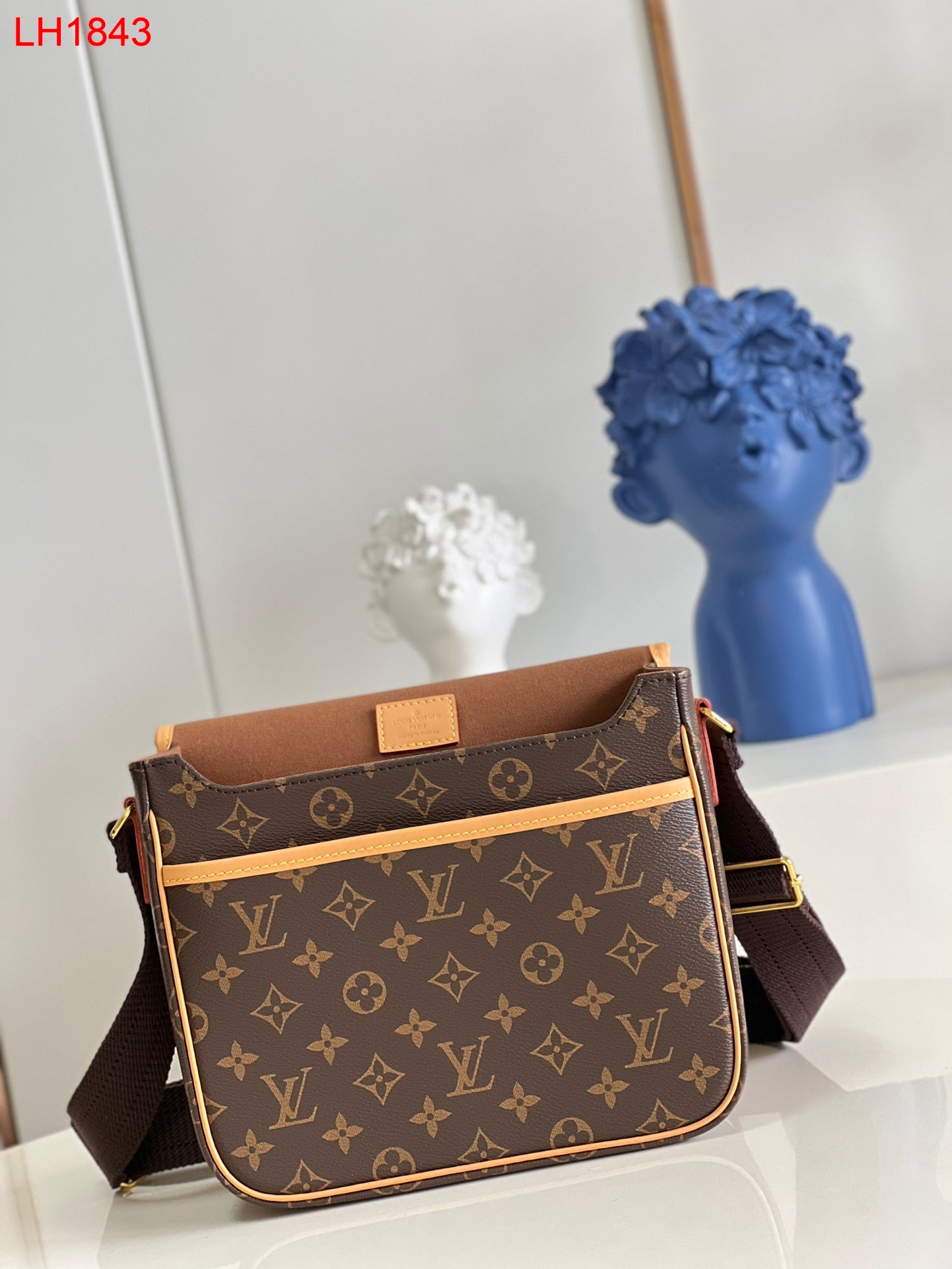 Louis Vuitton Monogram Bosphore PM