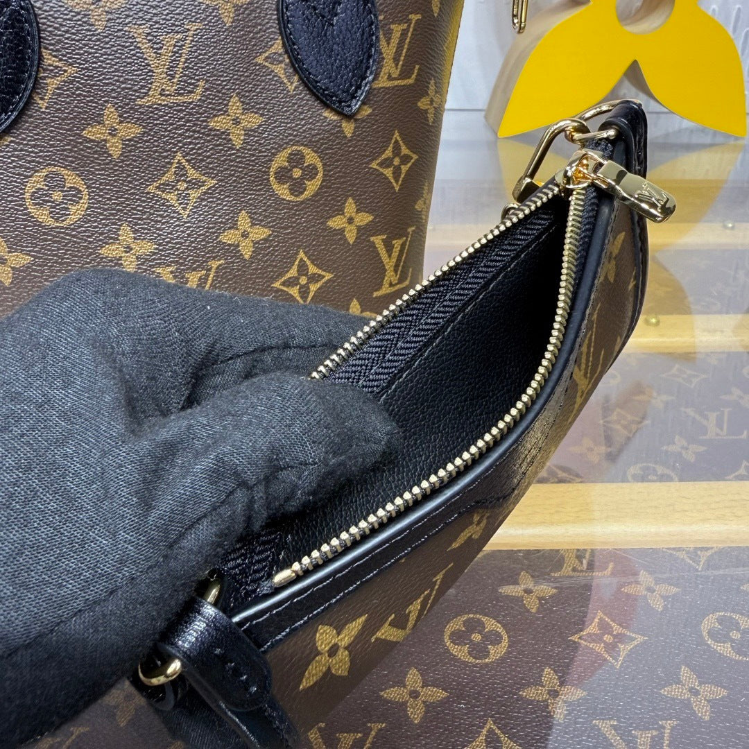 Louis Vuitton Neverfull Bandoulière Inside Out BB