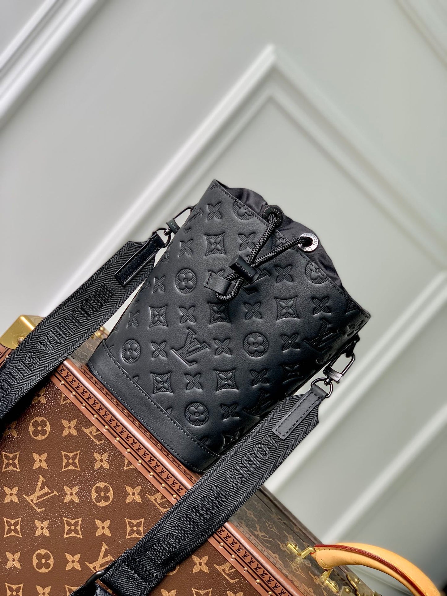 Louis Vuitton Noe Sling Bag