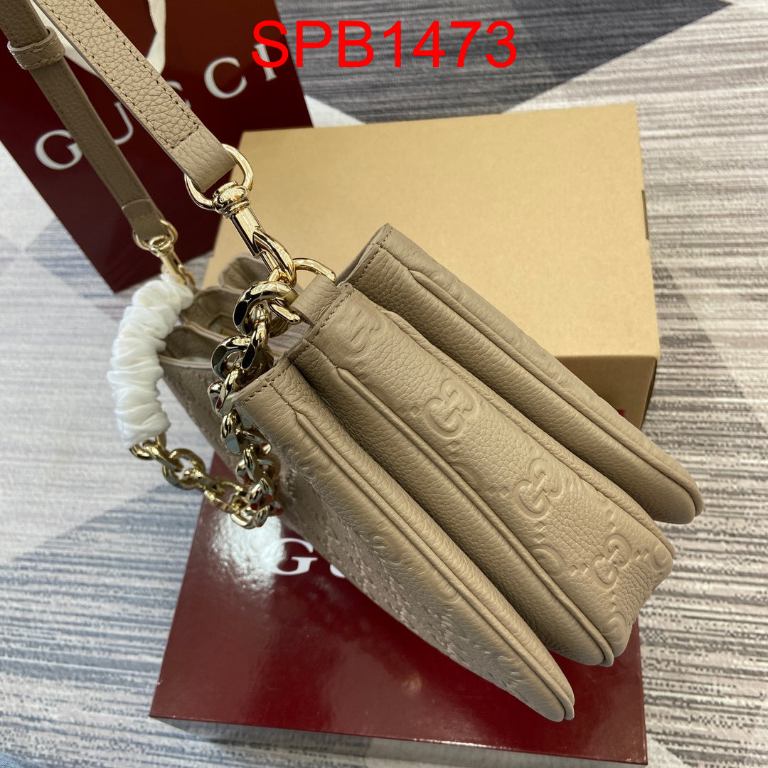 Gucci Emblem small shoulder bag