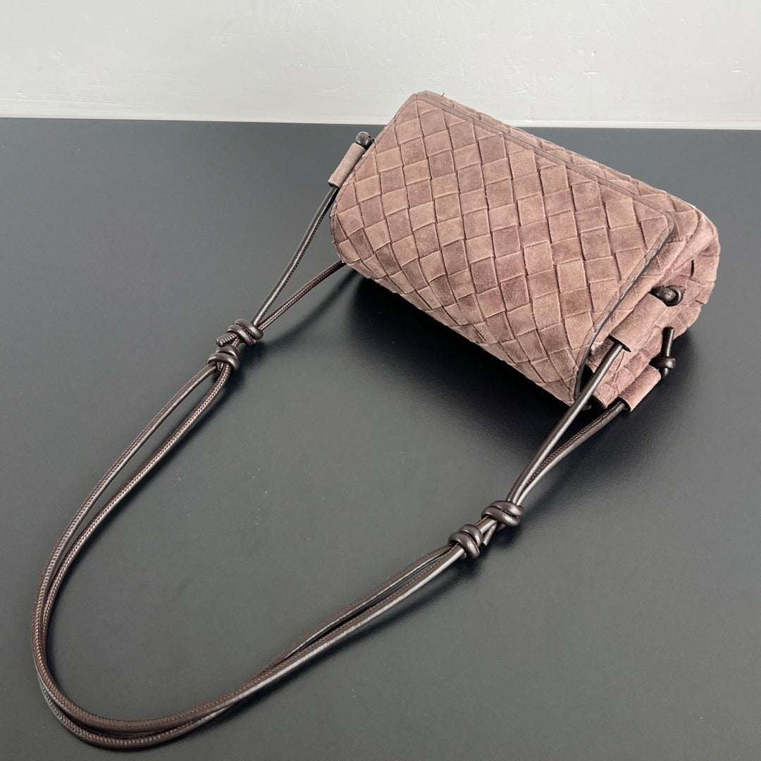 Bottega Veneta Notturno Intrecciato Suede Pouch