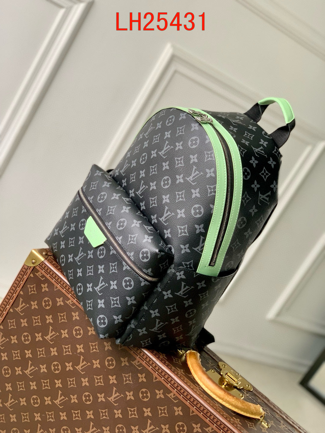 Louis Vuitton Monogram Eclipse Canvas Discovery Backpack PM