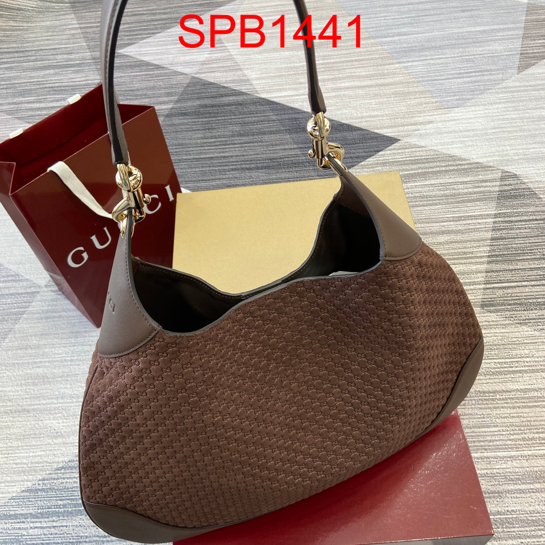 Gucci B medium shoulder bag suede