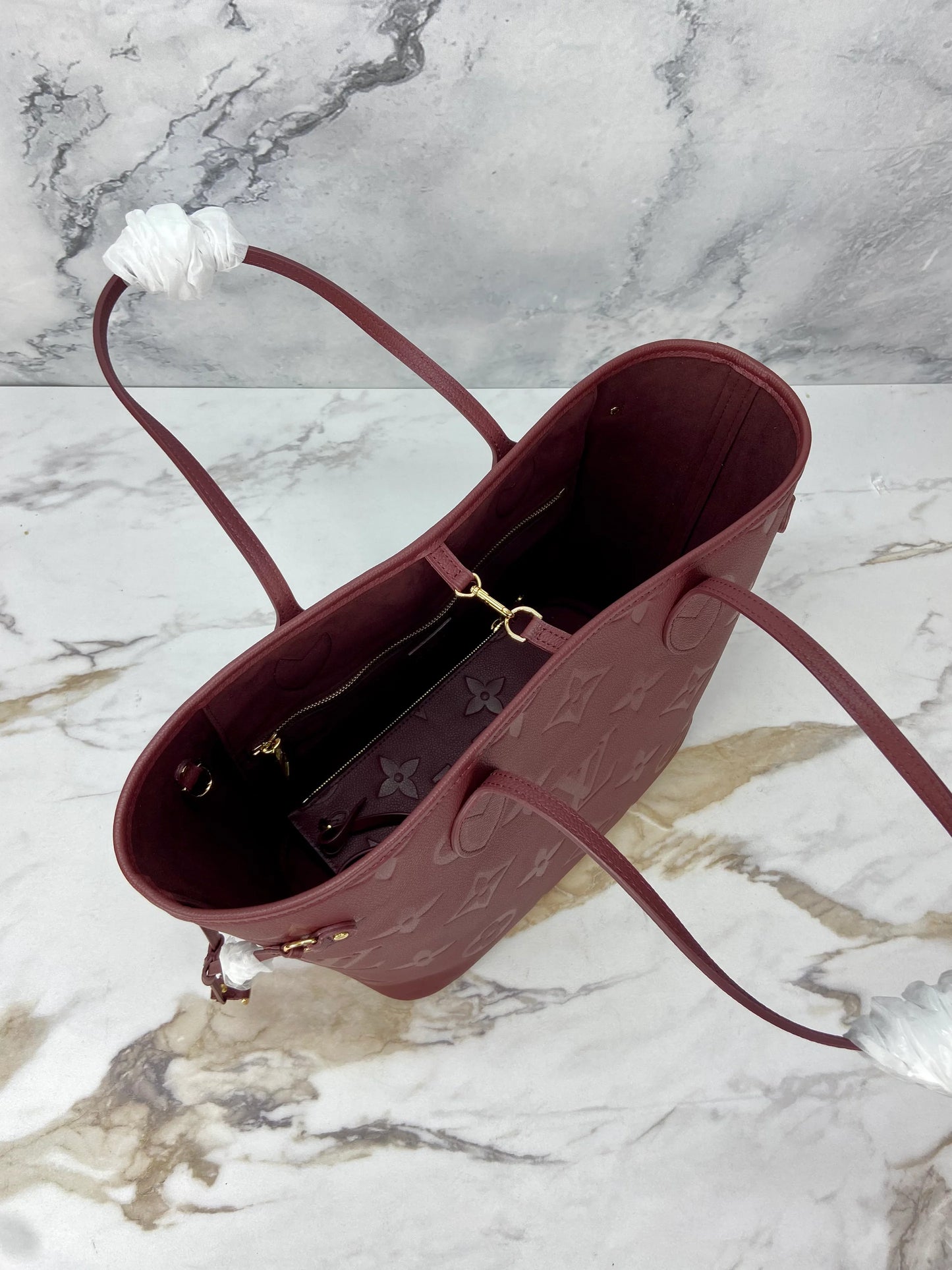 Louis Vuitton Neverfull MM burgundy