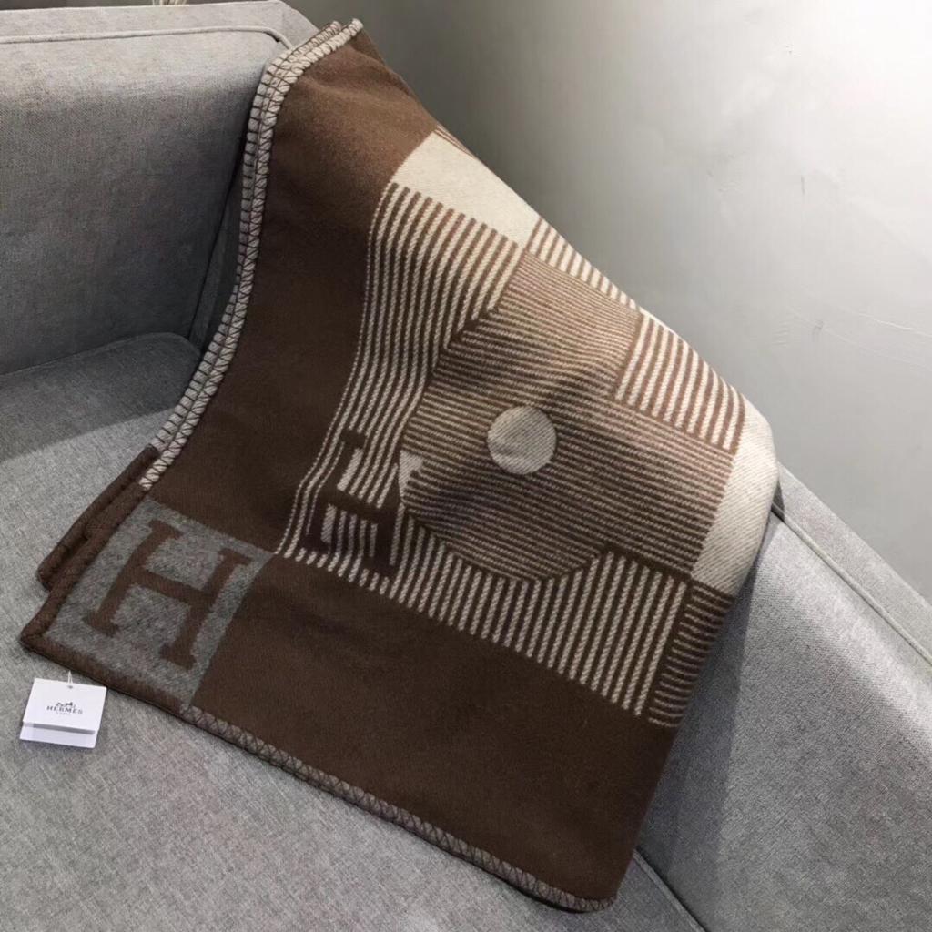 Hermes Blanket