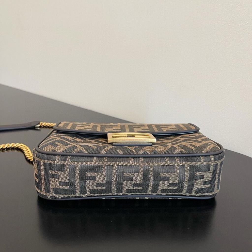 Fendi Baguette Mini