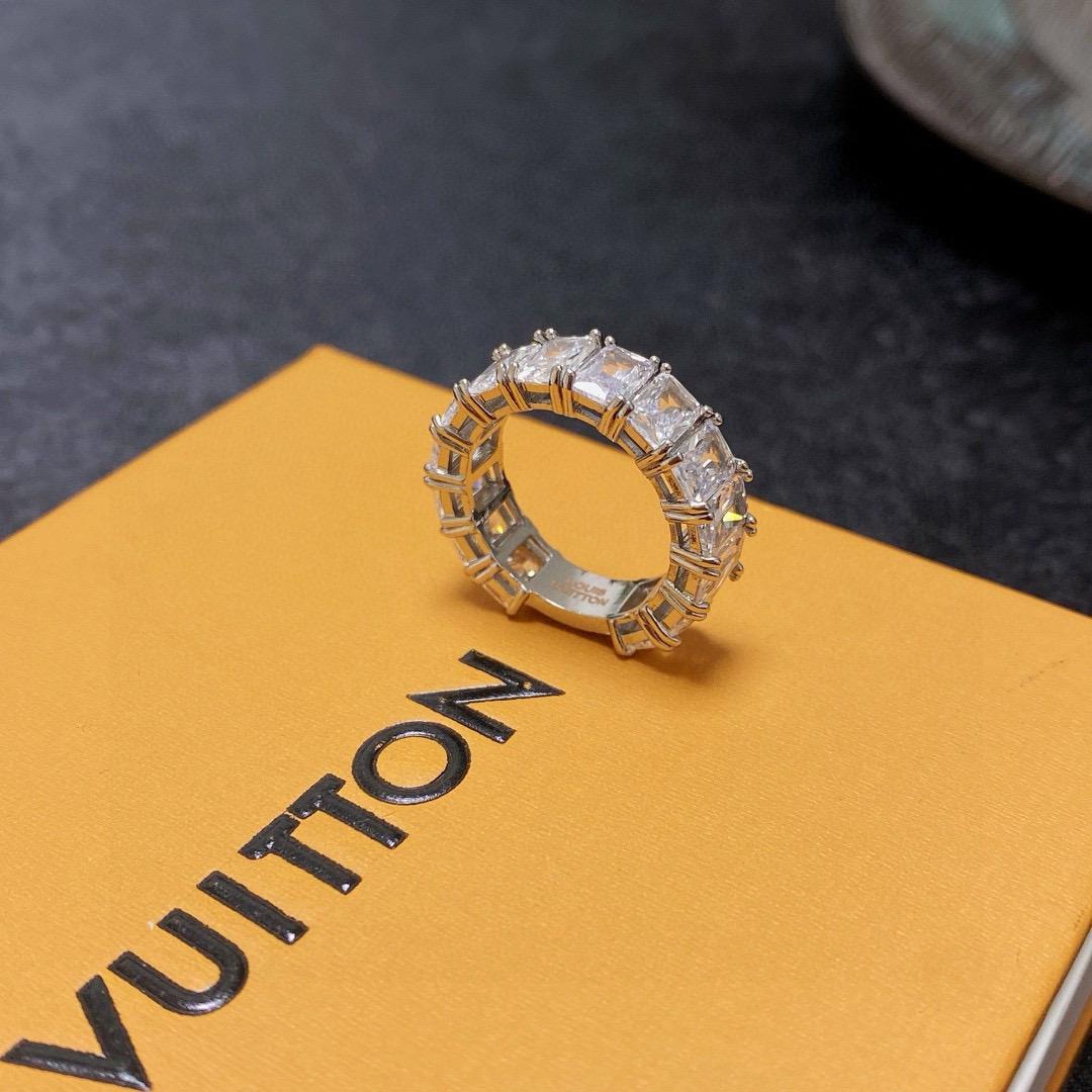 Louis Vuitton Ring