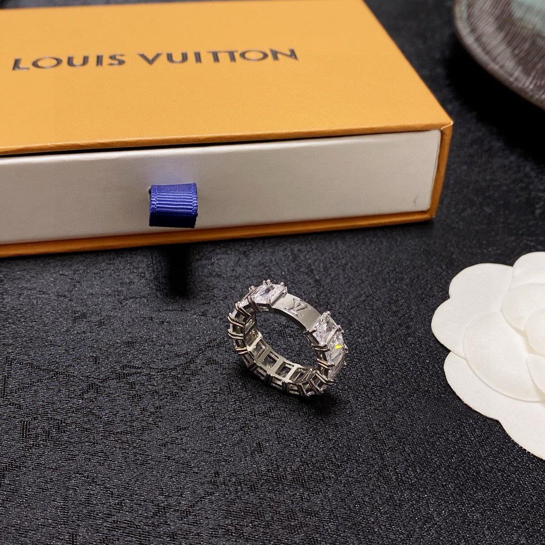 Louis Vuitton Ring