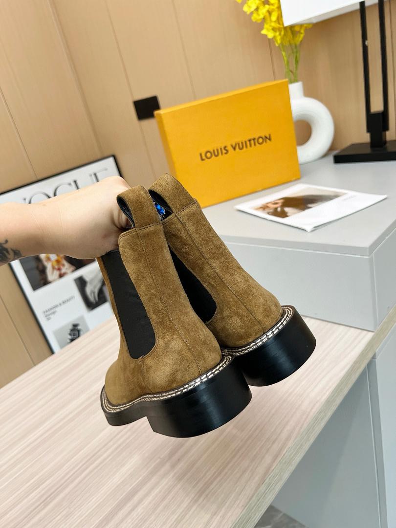 Louis Vuitton Suede Boots