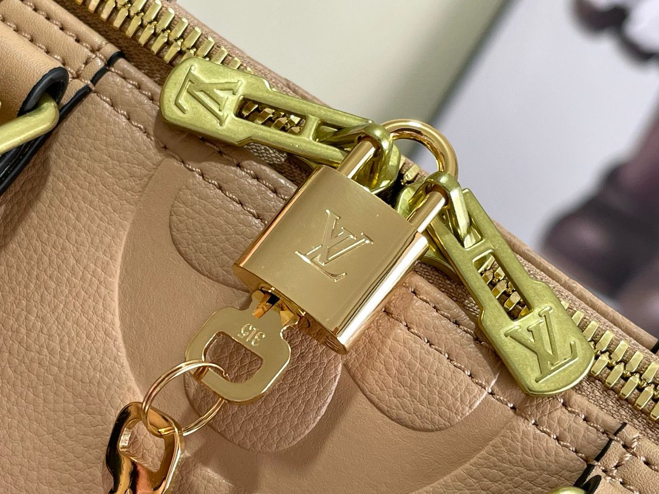 Louis Vuitton Keepall 45 Empreinte leather