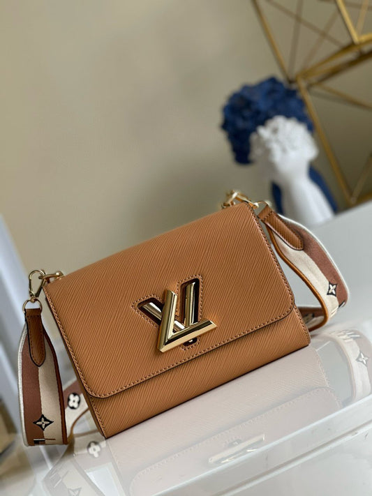 Louis Vuitton Twist MM