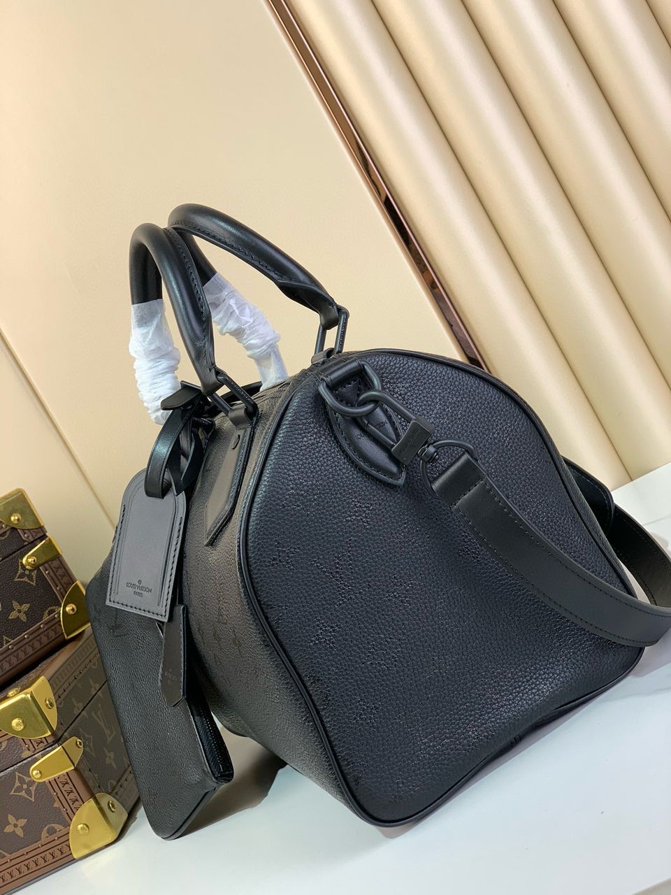 Louis Vuitton Speedy P9 Bandoulière 30 calfskin Monogram