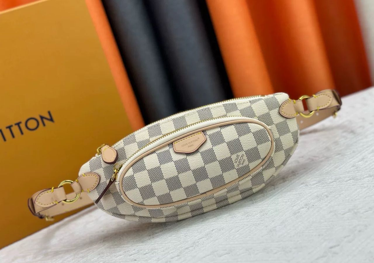 Louis Vuitton Keepit bumbag
