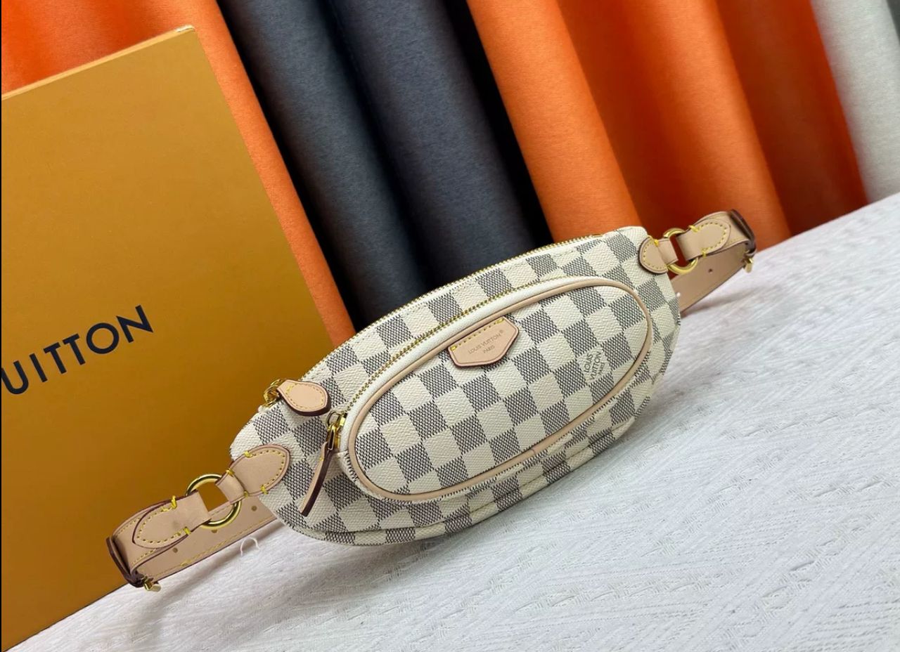 Louis Vuitton Keepit bumbag